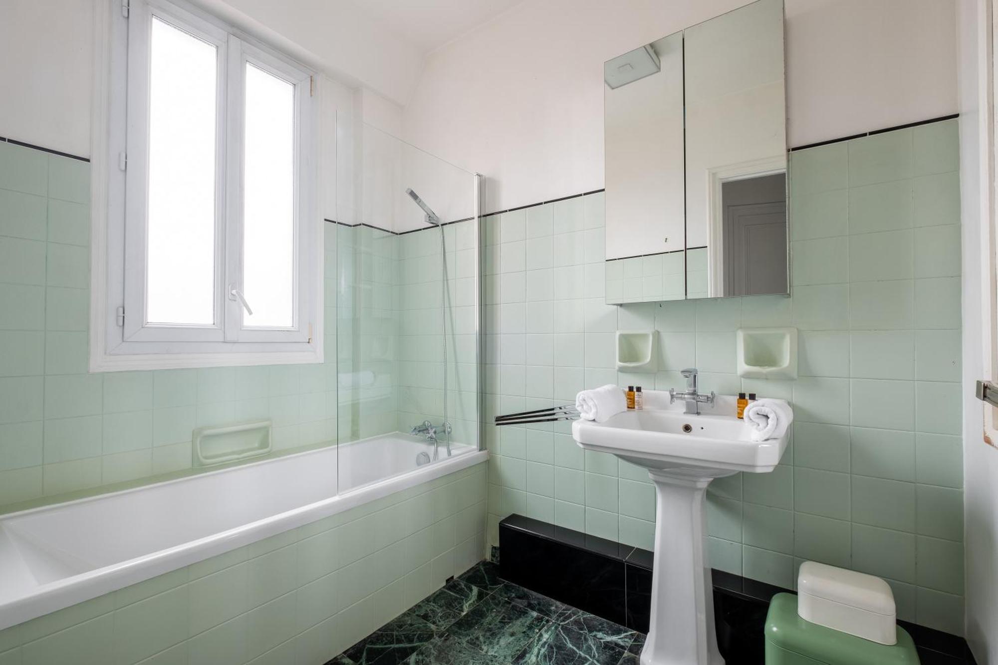Veeve - Montmartre Majestique Apartment